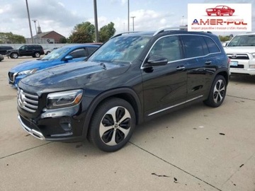 Mercedes GLB 2024 Mercedes-Benz GLB 2024, 2.0L, po gradobiciu 2.0 Benzyna 221KM