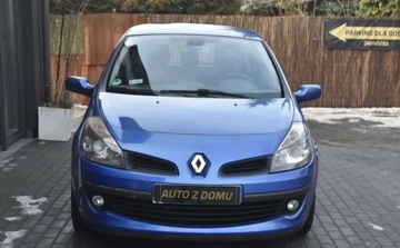 Renault Clio III Hatchback 5d 1.6 i 16V 88KM 2005 Renault Clio Renault Clio 1.6 16V Exception 1.6 BenzynaLPG 88KM, zdjęcie 2