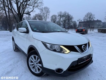Nissan Qashqai II Crossover 1.2 DIG-T 115KM 2015 Nissan Qashqai Nissan Qashqai 1.2 DIG-T N-Vision 1.2 Benzyna 115KM, zdjęcie 12