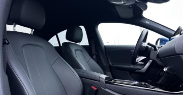 Mercedes CLA C118/X118 Coupe Facelifting 1.3 200 163KM 2024 Mercedes-Benz CLA SalonPL Multibeam Kamera Podgrzewanie Foteli FV VAT23, zdjęcie 21