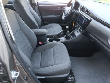 Toyota Corolla XI Sedan Facelifting 1,6 Valvematic 132KM 2017 Toyota Corolla 1.6 Premium EU6 Seria E16 (2012-201, zdjęcie 11