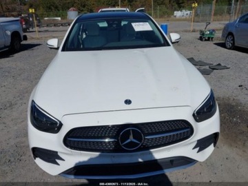Mercedes Klasa E W213 2021 Mercedes-Benz Klasa E 350 4Matic 2021 2.0 Benzyna 255KM, zdjęcie 7