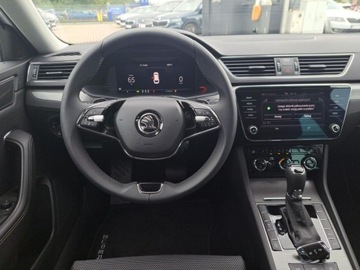 Skoda Superb III Kombi Facelifting 2.0 TSI 190KM 2024 Skoda Superb 2.0 Benzyna 190KM, zdjęcie 17