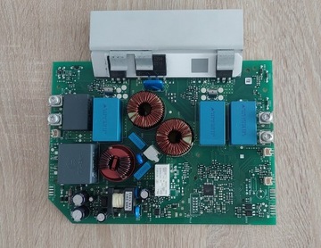 Moduł induktor kuchenka Amica 58IES2.320HTab(Xv)