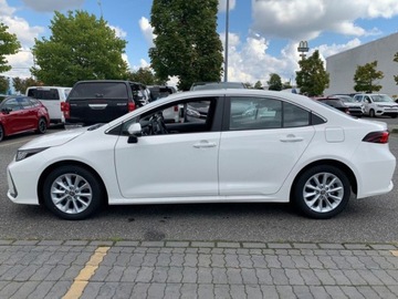 Toyota Corolla XII Sedan Facelifting 1.5 VVT-i 125KM 2024 Od ręki - Comfort 1.5 benzyna 125KM | Podgrzewane fotele!, zdjęcie 1