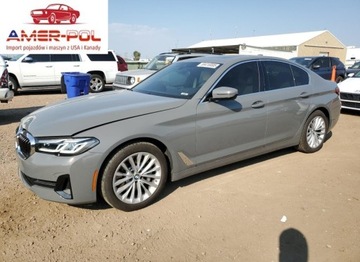 BMW Seria 5 G30-G31 2022 BMW Seria 5 530xi 2022 2.0l 2.0 Benzyna 248KM
