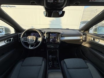 Volvo XC40 Crossover Facelifting 2.0 B3 163KM 2022 Volvo XC 40 XC40 B3 Benzyna | Plus Dark | Salon Po, zdjęcie 22