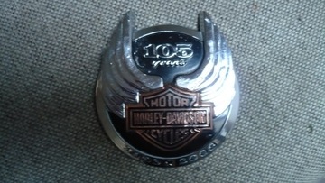 Harley Electra вродь значки эмблемы с надписью 105-й