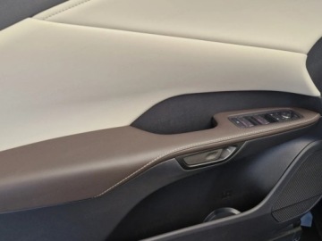 Lexus RX V 2.5 450h+ 309KM 2025 Od ręki - F Sport Design 2.5 Hybrid Plug-in 309KM | Podgrzewane fotele!, zdjęcie 4