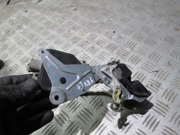 ZÁMEK DVEŘE LEVÝ ZADNÍ DAIHATSU YRV EVROPA