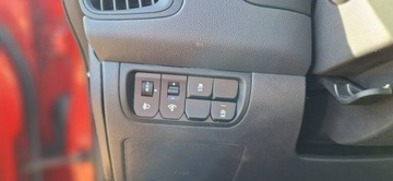 Kia Rio III Hatchback 3d 1.2 DOHC CVVT 85KM 2012 Kia Rio super stan, zdjęcie 19