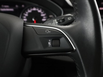 Audi A4 B9 Avant 2.0 40 TFSI 190KM 2019 Audi A4 Avant full LED navi klima auto kamera i, zdjęcie 29