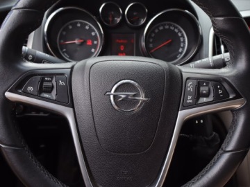 Opel Astra J Sports Tourer 1.4 Turbo ECOTEC 140KM 2012 Opel Astra 1.4 T, Klima, Tempomat, Parktronic,ALU, zdjęcie 12