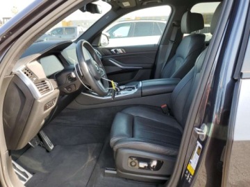 BMW X5 G05 2022 BMW X5 M50i 2022 4.4l 4.4 Benzyna 523KM, zdjęcie 7