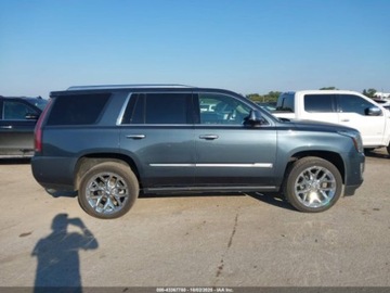 Cadillac Escalade III 2019 Cadillac Escalade Premium Luxury 2019 6.2l 6.2 Benzyna 420KM, zdjęcie 6