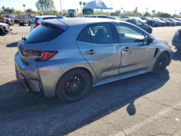 Toyota 2024 Toyota GR Corolla 2024r., Premium, 1.6L, od ubezpieczalni 1.6 Benzyna 304KM, zdjęcie 4