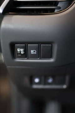 Toyota C-HR I Crossover Facelifting 1.8 Hybrid 122KM 2021 Toyota C-HR 1.8 Hybrid Style 1.8 Hybryda 122KM, zdjęcie 19