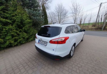 Ford Focus III Kombi 1.6 Duratec 105KM 2011 Ford Focus Ford Focus 1.6 TI-VCT Ambiente 1.6 Benzyna 105KM, zdjęcie 7