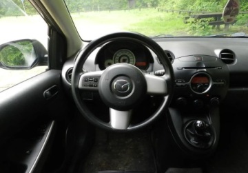 Mazda 2 II 2008 Mazda 2 BEZ RDZY niezawodna tania ekonomiczna. KLIMA 1wlasciciel 1.4 68KM, zdjęcie 6