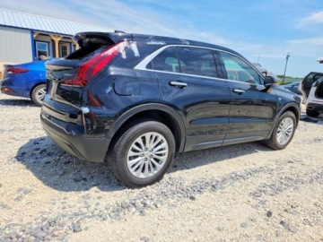 Cadillac 2024 Cadillac XT4 Luxury 2024 2.0 Benzyna 235KM, zdjęcie 3