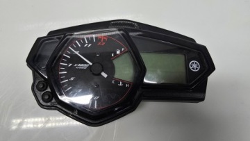 Yamaha YZF R3 / MT 03 licznik zegar