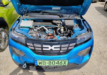 Dacia Spring Crossover Elektryczny 45KM 2023 Dacia Spring 2023 ELEKTRYK Salonowy. AUTOMAT. Uszkodzony. Poobijany. 45KM, zdjęcie 5
