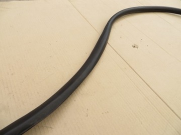 MINI COOPER ONE R50 ПРОКЛАДКА ДВЕРИ ПРАВАЯ 7039864