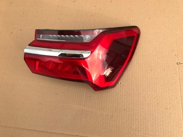 AUDI A6 C8 KOMBI LAMPA TYLNA PRAWA LED 4K5945070