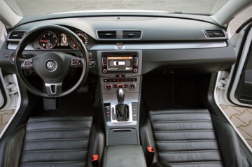 Volkswagen Passat B7 Variant 2.0 TDI CR DPF BlueMotion 170KM 2013 VW PASSAT 2.0 TDI 170PS R-line BlueMotion Bixenon Led Kamera Navi rej. PL !, zdjęcie 4