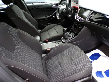 Opel Astra K Hatchback 5d 1.4 Turbo 125KM 2019 Opel Astra Led / Navi / Tablet / Kamera / 1.4 /, zdjęcie 23