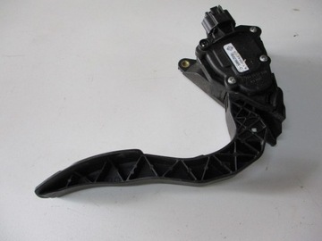 PEDAŁ GAZU RENAULT 180027890R