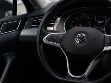 Volkswagen Passat B8 Variant 1.5 TSI EVO 150KM 2019 VW Passat 1.5 TSI, Salon Polska, 1. Właściciel, zdjęcie 18
