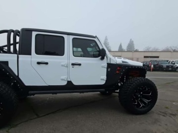 Jeep Gladiator 2020 Jeep Gladiator S Edition Crew Can Medium Bed 2020 3.6 Benzyna 285KM, zdjęcie 1