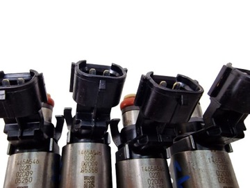 VSTŘIKOVAČE ECLIPSE CROSS 1.5 B 4B40 1465A546