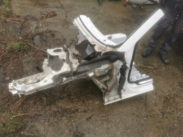 AUDI A4 8W B9 ČTVRTKA LEVÝ