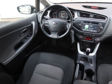 Kia Ceed II Kombi Facelifting 1.6 GDI 135KM 2015 Kia Ceed 1.6 GDI, Salon Polska, Serwis ASO, Navi, zdjęcie 6
