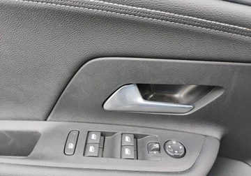 Opel Mokka II 2025 Opel Mokka 2025r, 1.2 Benzyna. HYBRID. AUTOMAT. Uszkodzony. Poobijany. 1.2, zdjęcie 9