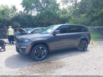 Jeep Grand Cherokee V 2024 Jeep Grand Cherokee Limited 2024 3.6l 3.6 Benzyna 293KM, zdjęcie 2