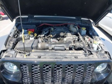 Jeep Gladiator 2021 Jeep Gladiator Willys 2021 3.6l 3.6 Benzyna 285KM, zdjęcie 9