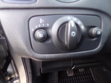 Ford S-Max I Van 2.0 i 16V 145KM 2006 FORD S-MAX 2.0 BENZ 145 KM AUTO Z NIEMIEC ZAREJESTROWANY, zdjęcie 11