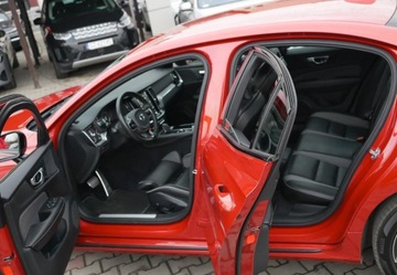 Volvo S60 III 2020 Volvo S60 T6 341 AWD R-Design ACC Pamięć Komforty Nappa Webasto Blis Kamera, zdjęcie 18
