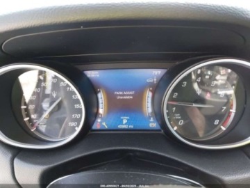 Maserati Levante 2019 Maserati Levante 2019 MASERATI LEVANTE 3.0 Benzyna 345KM, zdjęcie 11