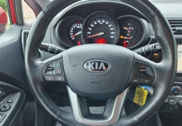 Kia Rio III Sedan Facelifting 1.4 DOHC CVVT 109KM 2015 Kia Rio 1.4 Kamera Navi Led Kamera klimatronic 1.4 Benzyna 109KM, zdjęcie 27