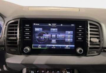 Skoda Karoq Crossover Facelifting 1.5 TSI ACT 150KM 2024 Skoda Karoq VAT 23 Sportline 1.5TSI 150KM DSG 2024 r., Salon PL, HAK, I wl, zdjęcie 23