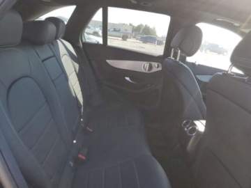 Mercedes GLC C253 2021 Mercedes-Benz GLC 300, 2021r., 2.0L 2.0 Benzyna 255KM, zdjęcie 9