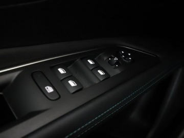 Peugeot 3008 II Crossover 1.2 PureTech 130KM 2019 Peugeot 3008 Crossway automat navi kamera tempomat, zdjęcie 38
