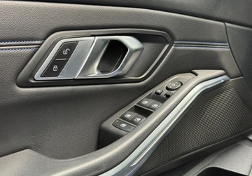 BMW Seria 3 G20-G21 Limuzyna 2.0 320d 190KM 2022 BMW Seria 3 320d xDrive M Pakiet Adaptiv Led Hak Webasto Widescreen Display, zdjęcie 19