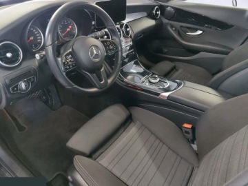 Mercedes Klasa C W205 2020 Mercedes-Benz Klasa C 2.0 benzyna 211KM 2020r, zdjęcie 1