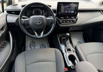 Toyota Corolla XII Sedan 1.8 Hybrid 122KM 2021 Toyota Corolla Kameraczujniki przod i tyl, Salon Polska, Serwis ASO, FV-VA, zdjęcie 3