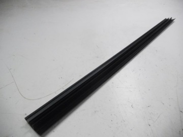 Накладка на крышу VW TAUAREG 07-10 7L6860227A